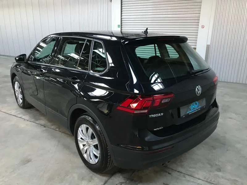 Volkswagen Tiguan 1.5 TSI Trendline *€ 14.000 NETTO* Image 2